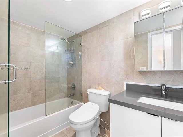 1800 Collins Ave # 12B, Miami Beach FL 33139