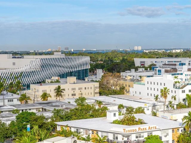 1800 Collins Ave # 12B, Miami Beach FL 33139