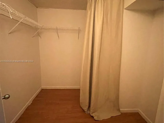 1717 N Bayshore Dr # 1531, Miami FL 33132