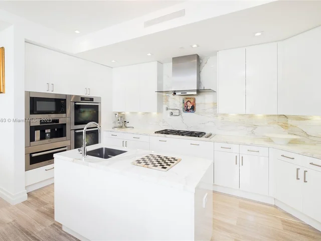 17749 Collins Ave # 2202, Sunny Isles Beach FL 33160