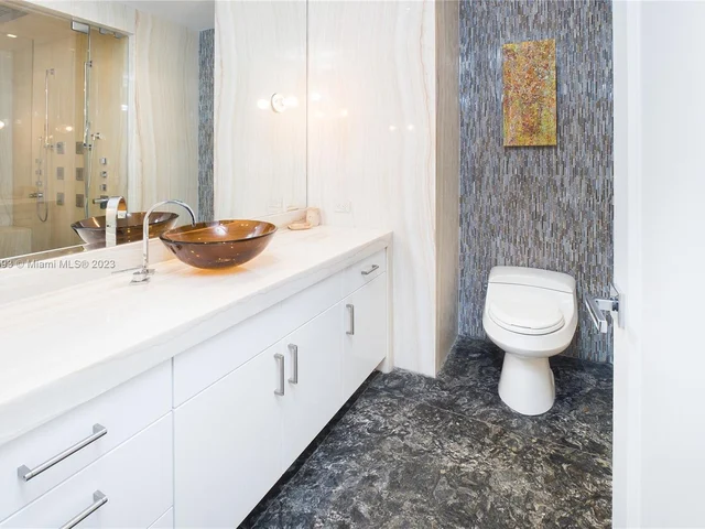 17749 Collins Ave # 2202, Sunny Isles Beach FL 33160