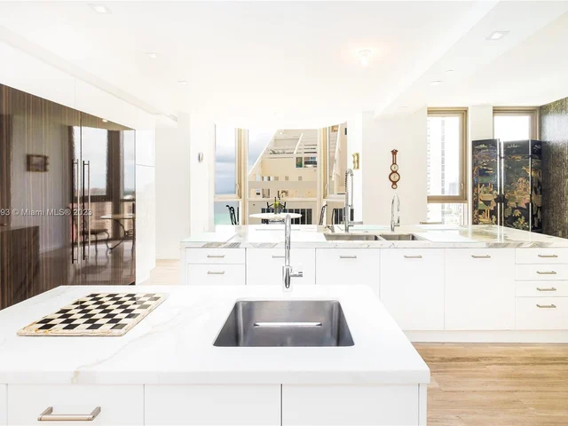 17749 Collins Ave # 2202, Sunny Isles Beach FL 33160