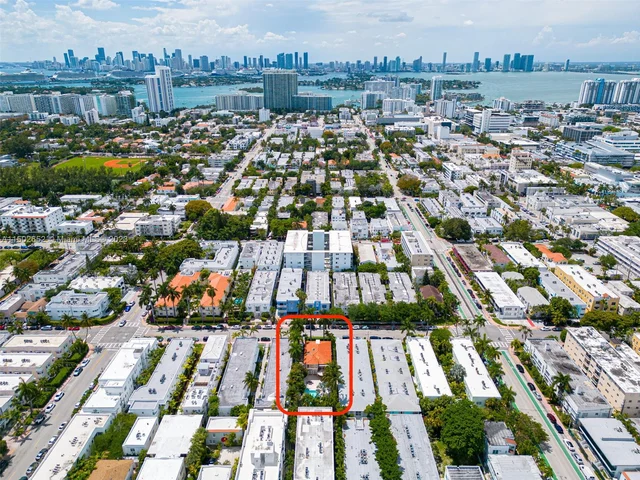 1545 Pennsylvania Ave, Miami Beach FL 33139