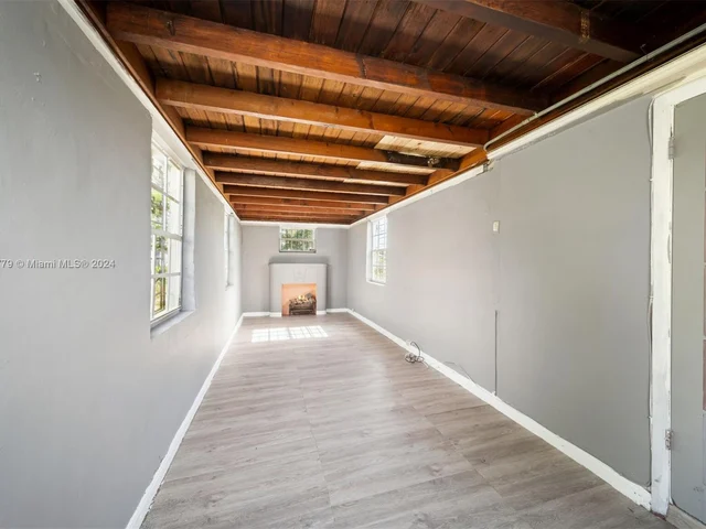 16001 NW 17th PL, Miami Gardens FL 33054