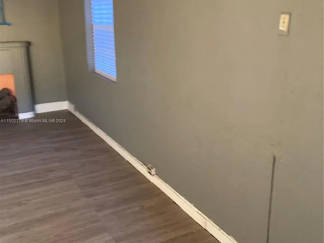 16001 NW 17th PL, Miami Gardens FL 33054