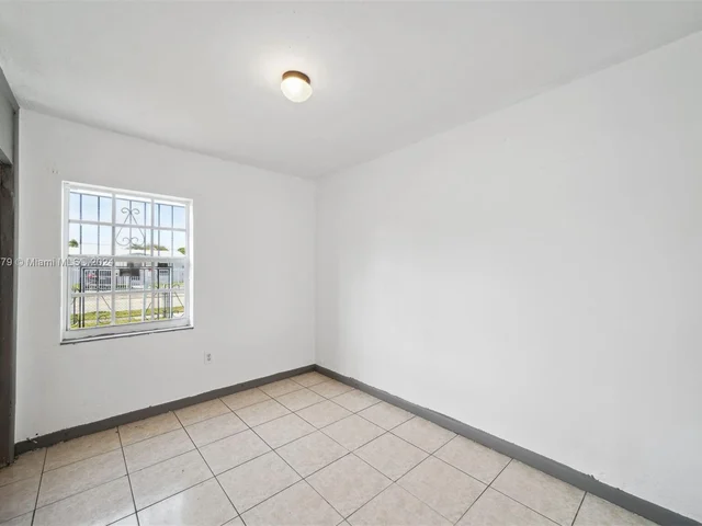 16001 NW 17th PL, Miami Gardens FL 33054