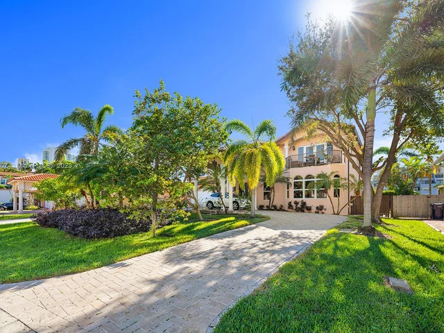 306 Atlantic Ave, Sunny Isles Beach FL 33160