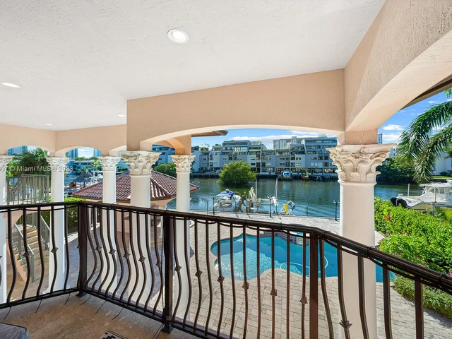 306 Atlantic Ave, Sunny Isles Beach FL 33160