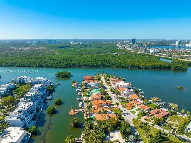 306 Atlantic Ave, Sunny Isles Beach FL 33160