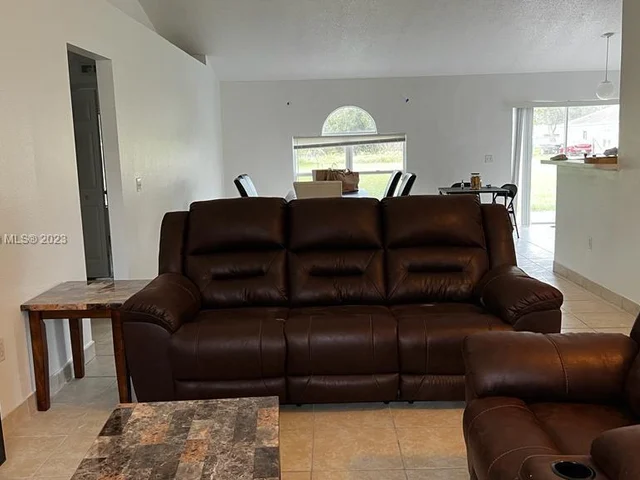 929 HALIFAX, Kissimmee FL 34758