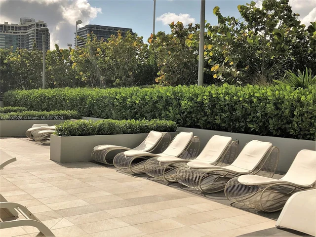 501 NE 31st St # 1704, Miami FL 33137