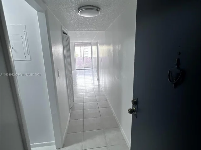 5050 NW 7th St # 505, Miami FL 33126