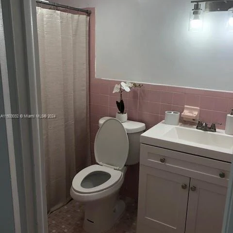 5050 NW 7th St # 505, Miami FL 33126