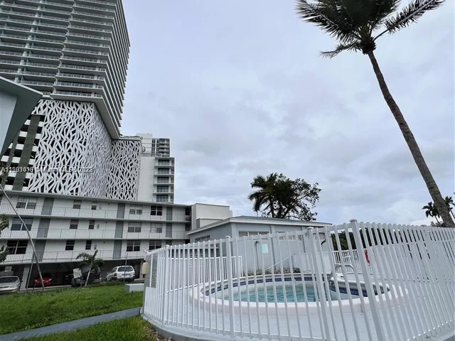 1610 NW N River Dr # 208, Miami FL 33125