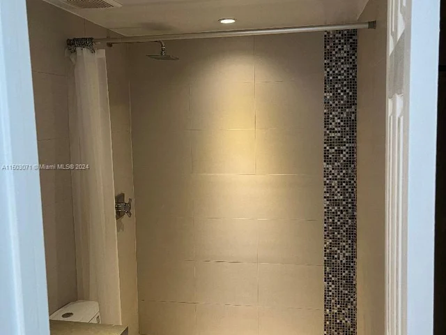 2530 SW 3rd Ave # 105, Miami FL 33129