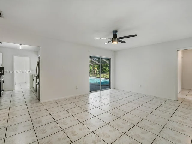 17191 SW 86th Ave, Palmetto Bay FL 33157