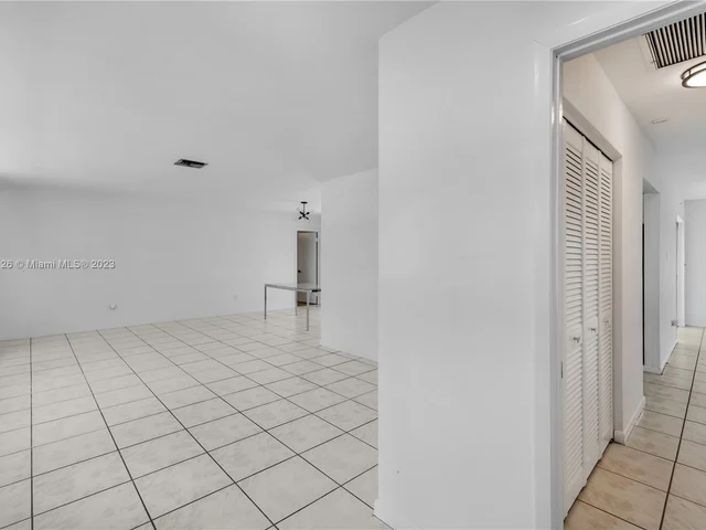 17191 SW 86th Ave, Palmetto Bay FL 33157