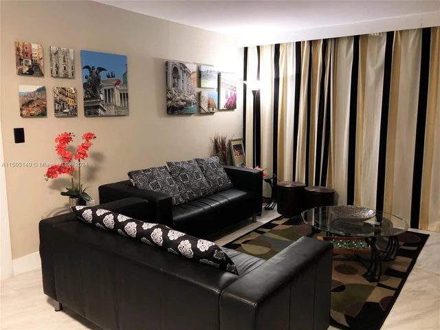 20505 E COUNTRY CLUB DR. # 339, Aventura FL 33180