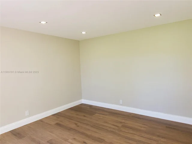 8930 SW 20th Pl # 20, Davie FL 33324