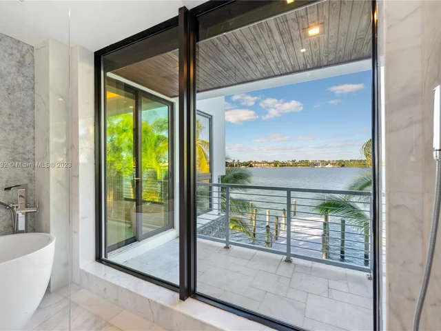 1311 Stillwater Dr, Miami Beach FL 33141