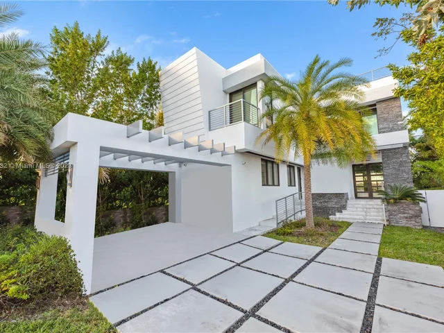 1311 Stillwater Dr, Miami Beach FL 33141