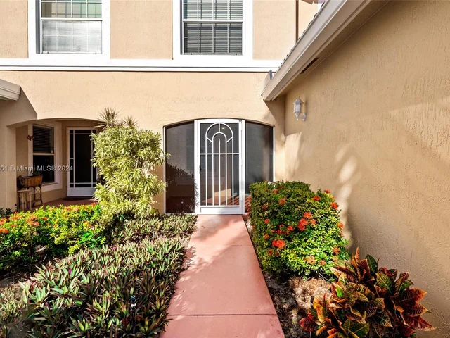 12528 Crystal Pointe Dr # 102, Boynton Beach FL 33437