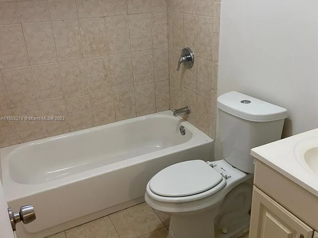 1350 NE 119th St # 135007, Miami FL 33161