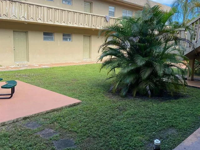 1350 NE 119th St # 135007, Miami FL 33161