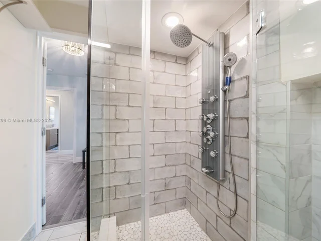 334 Glenn Rd, West Palm Beach FL 33405