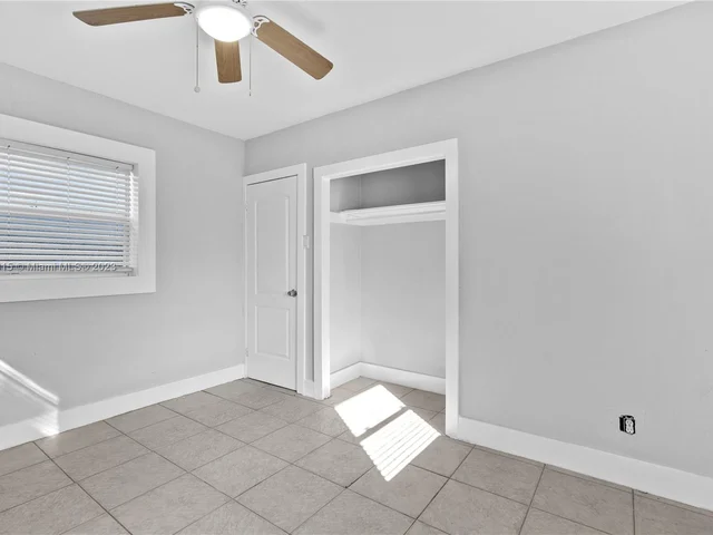 1430 NW 7th St, Fort Lauderdale FL 33311