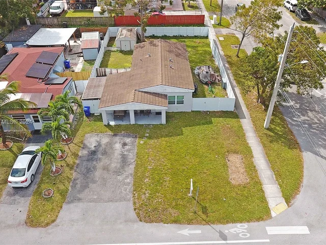 1500 NE 183rd St, North Miami Beach FL 33179