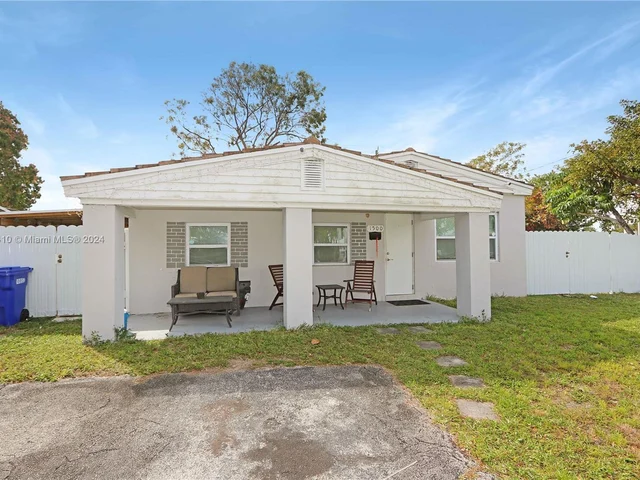 1500 NE 183rd St, North Miami Beach FL 33179