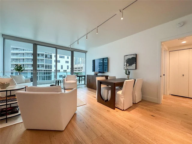 1331 Brickell Bay Dr # 506, Miami FL 33131