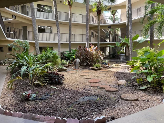 8045 SW 107th Ave # 122, Miami FL 33173