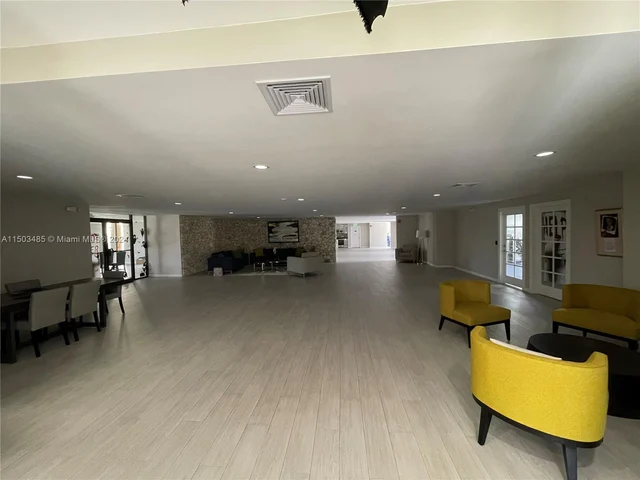 8045 SW 107th Ave # 122, Miami FL 33173