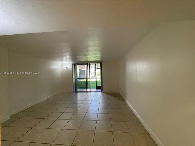 8045 SW 107th Ave # 122, Miami FL 33173