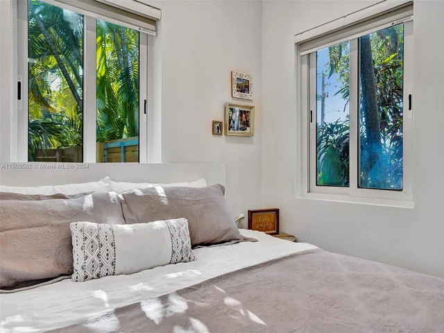 700 N Victoria Park Rd, Fort Lauderdale FL 33304