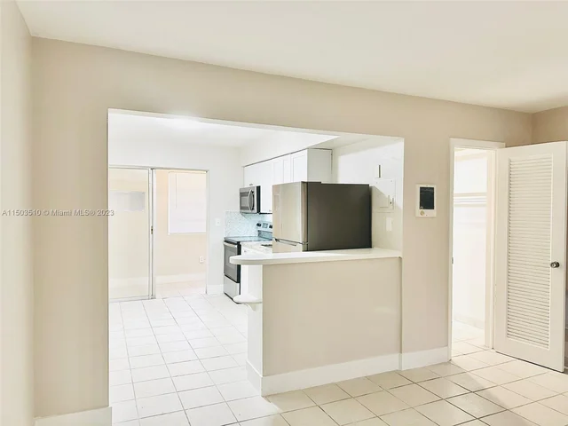 2960 W Flagler St # 103, Miami FL 33135