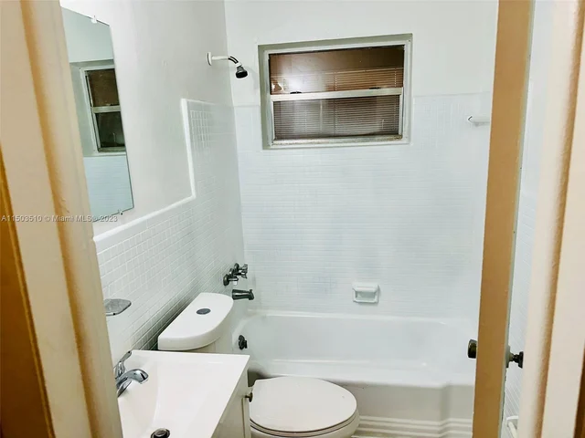 2960 W Flagler St # 103, Miami FL 33135