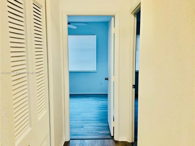 4098 Inverrary Dr # 12E, Lauderhill FL 33319