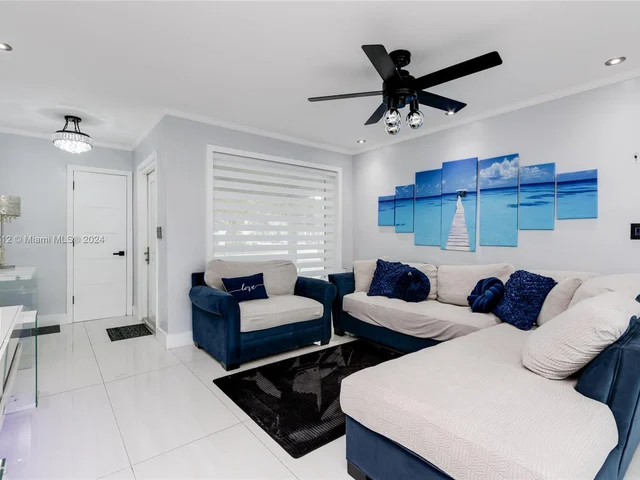 2260 NE 62nd St, Fort Lauderdale FL 33308