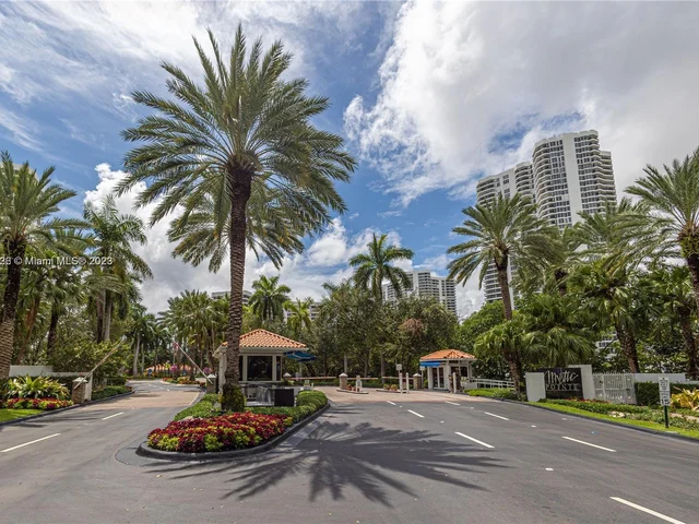 3500 Mystic Pointe Dr # 2704, Aventura FL 33180