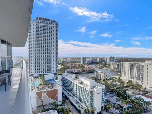 4111 S Ocean Dr # 1812, Hollywood FL 33019