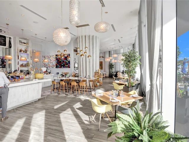 4111 S Ocean Dr # 1812, Hollywood FL 33019