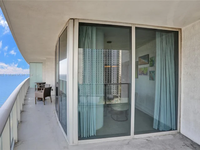 4111 S Ocean Dr # 1812, Hollywood FL 33019