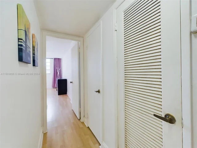 1700 NE 191st St # 405, Miami FL 33179