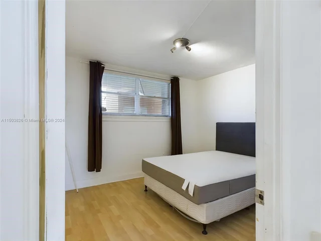 1700 NE 191st St # 405, Miami FL 33179