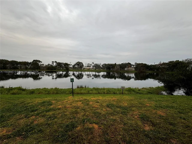 1660 Renaissance Commons Blvd # 2424, Boynton Beach FL 33426