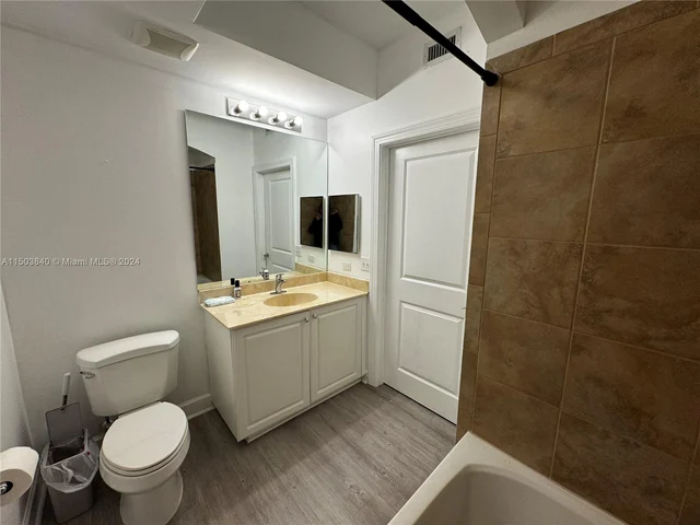 1660 Renaissance Commons Blvd # 2424, Boynton Beach FL 33426