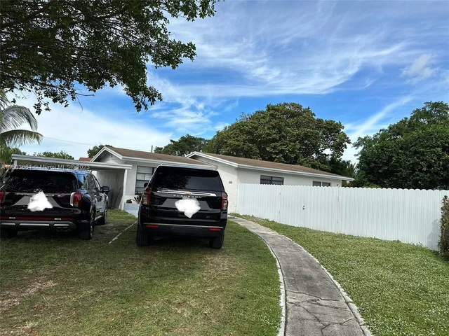 1161 NW 15th St, Fort Lauderdale FL 33311